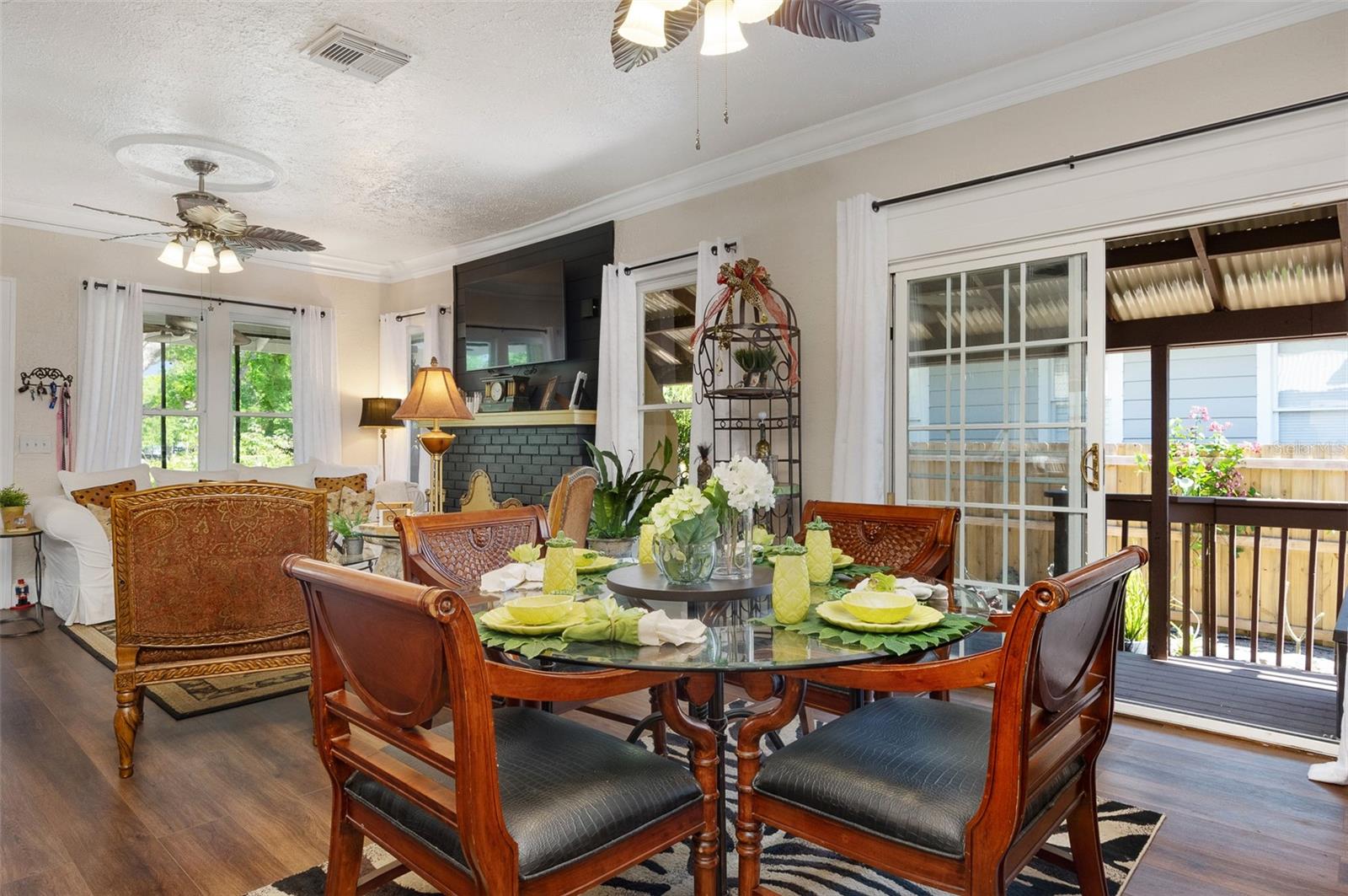 2910 BURLINGTON AVE N, ST PETERSBURG, FL, 33713