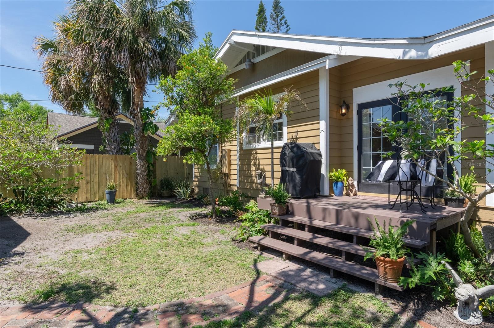 2910 BURLINGTON AVE N, ST PETERSBURG, FL, 33713