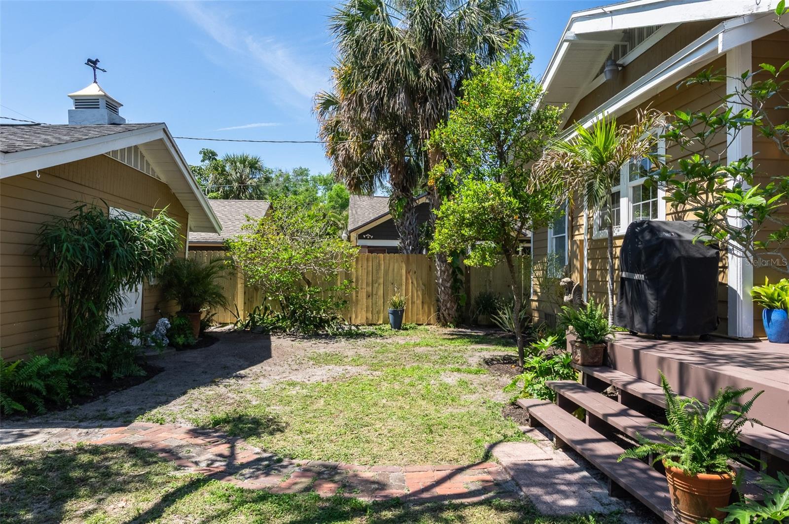 2910 BURLINGTON AVE N, ST PETERSBURG, FL, 33713