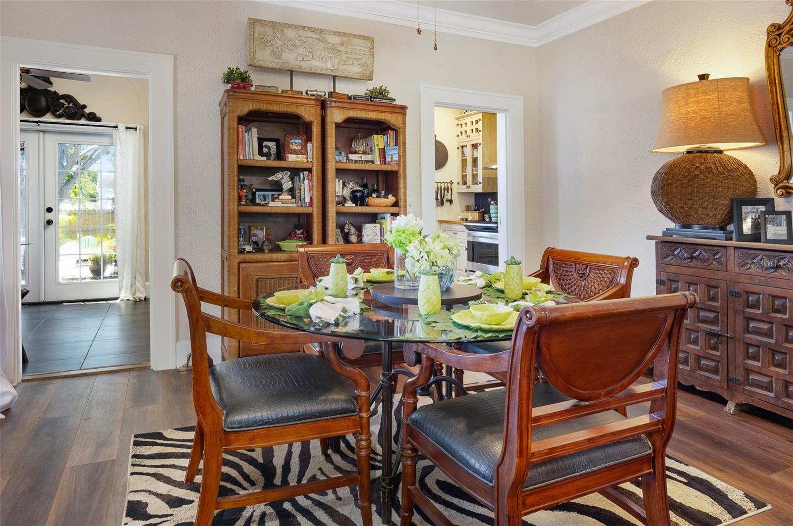 2910 BURLINGTON AVE N, ST PETERSBURG, FL, 33713