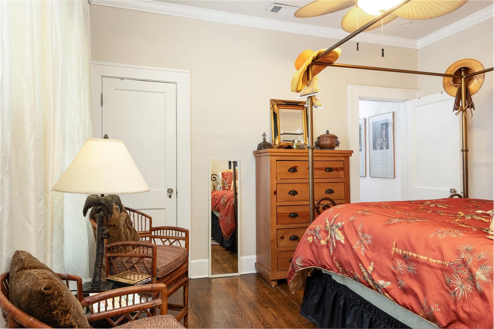 2910 BURLINGTON AVE N, ST PETERSBURG, FL, 33713