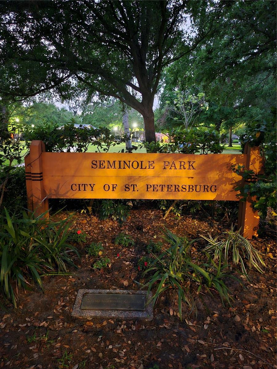 2910 BURLINGTON AVE N, ST PETERSBURG, FL, 33713