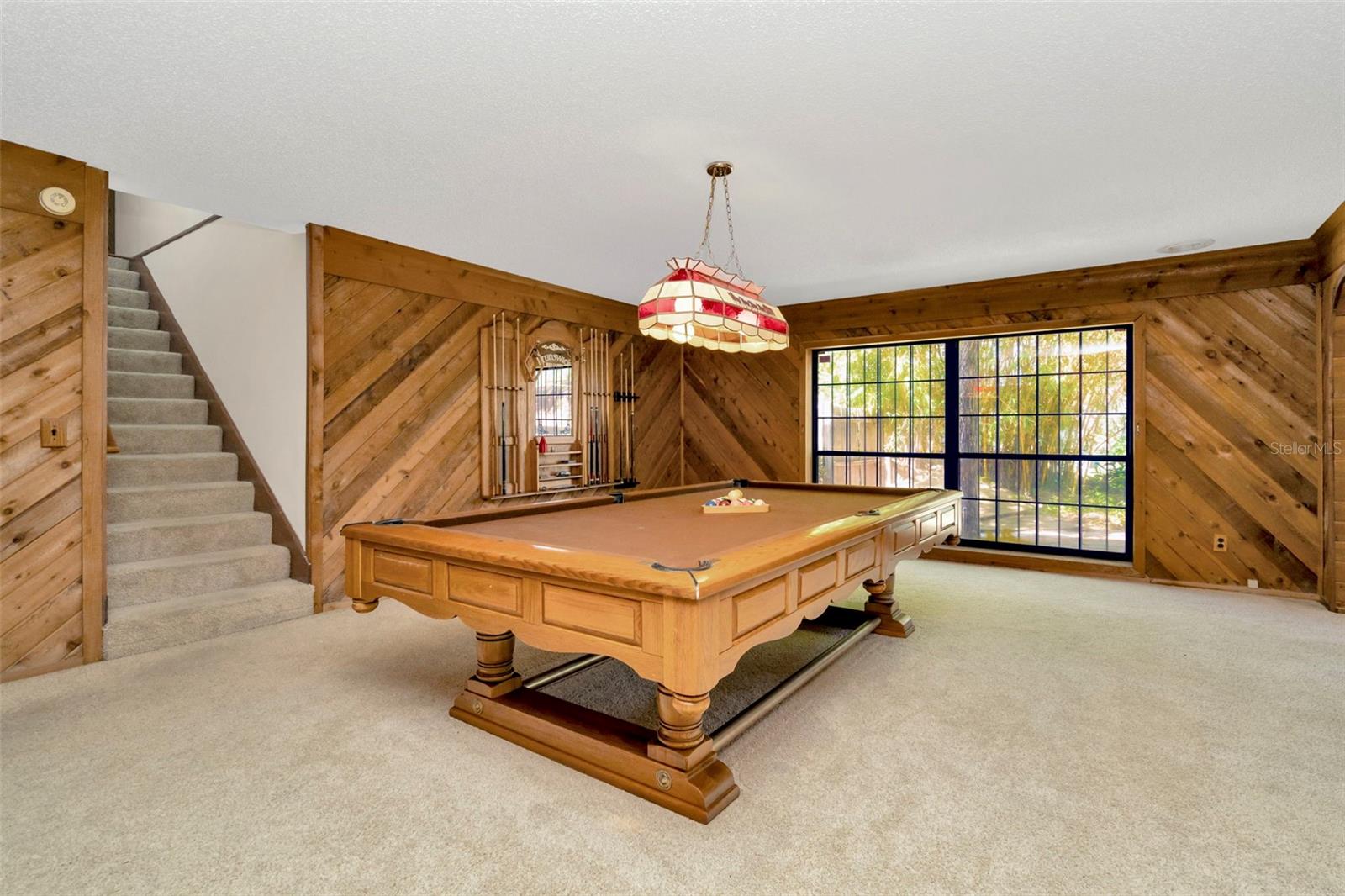 1401 N RIVERHILLS DR, TEMPLE TERRACE, FL, 33617