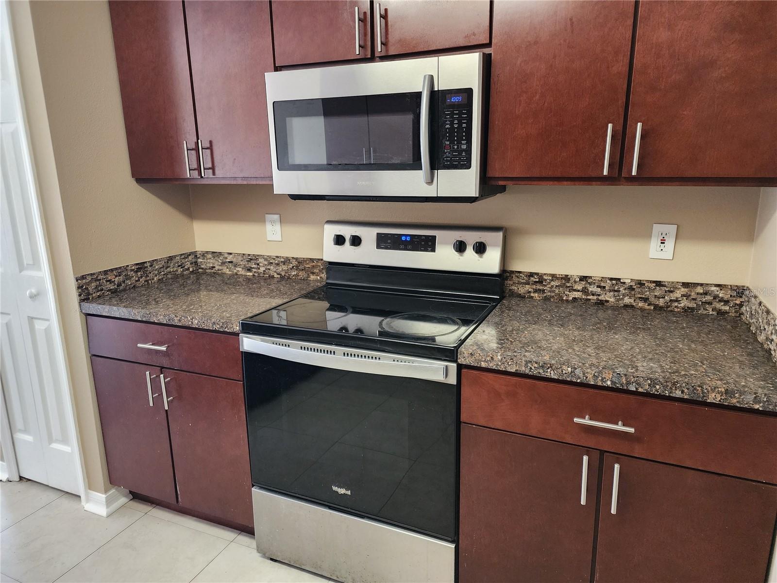 10801 CANDLE STICK LN, RIVERVIEW, FL, 33579