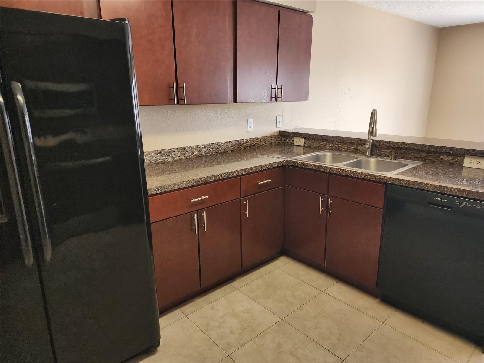 10801 CANDLE STICK LN, RIVERVIEW, FL, 33579