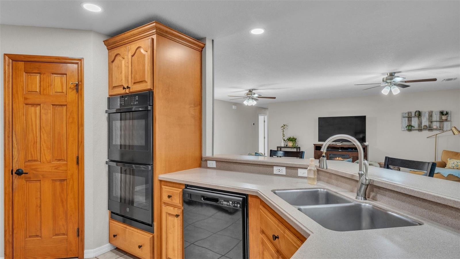 8623 BOBCAT LN, LAKELAND, FL, 33810