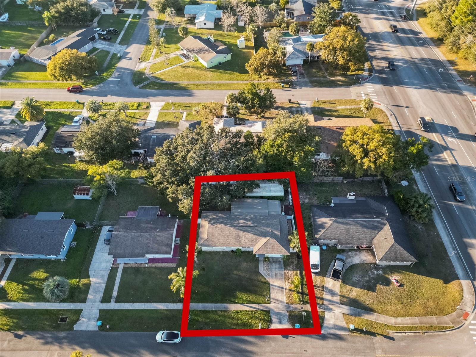 2070 KEYES LN, DELTONA, FL, 32738