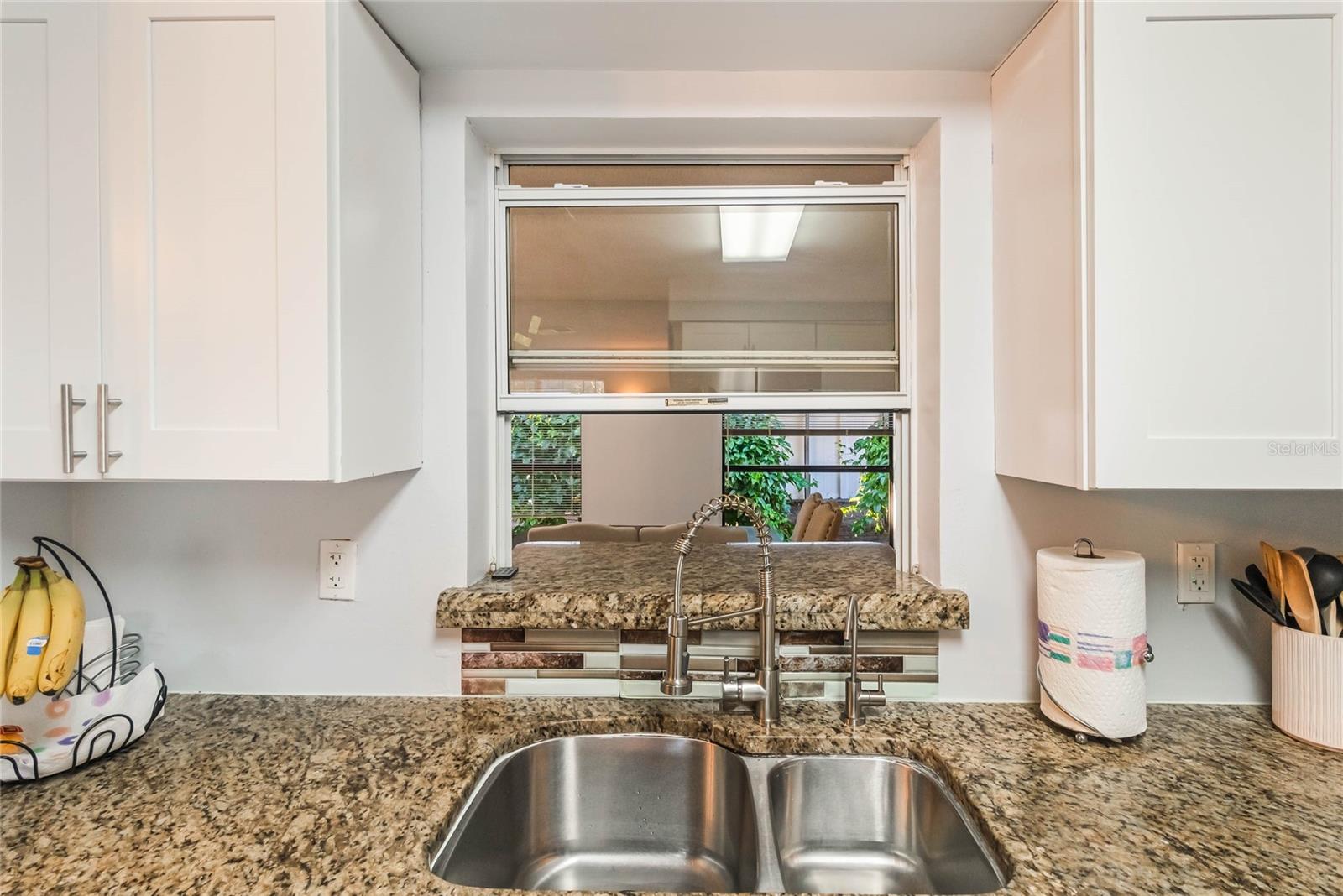 2070 KEYES LN, DELTONA, FL, 32738