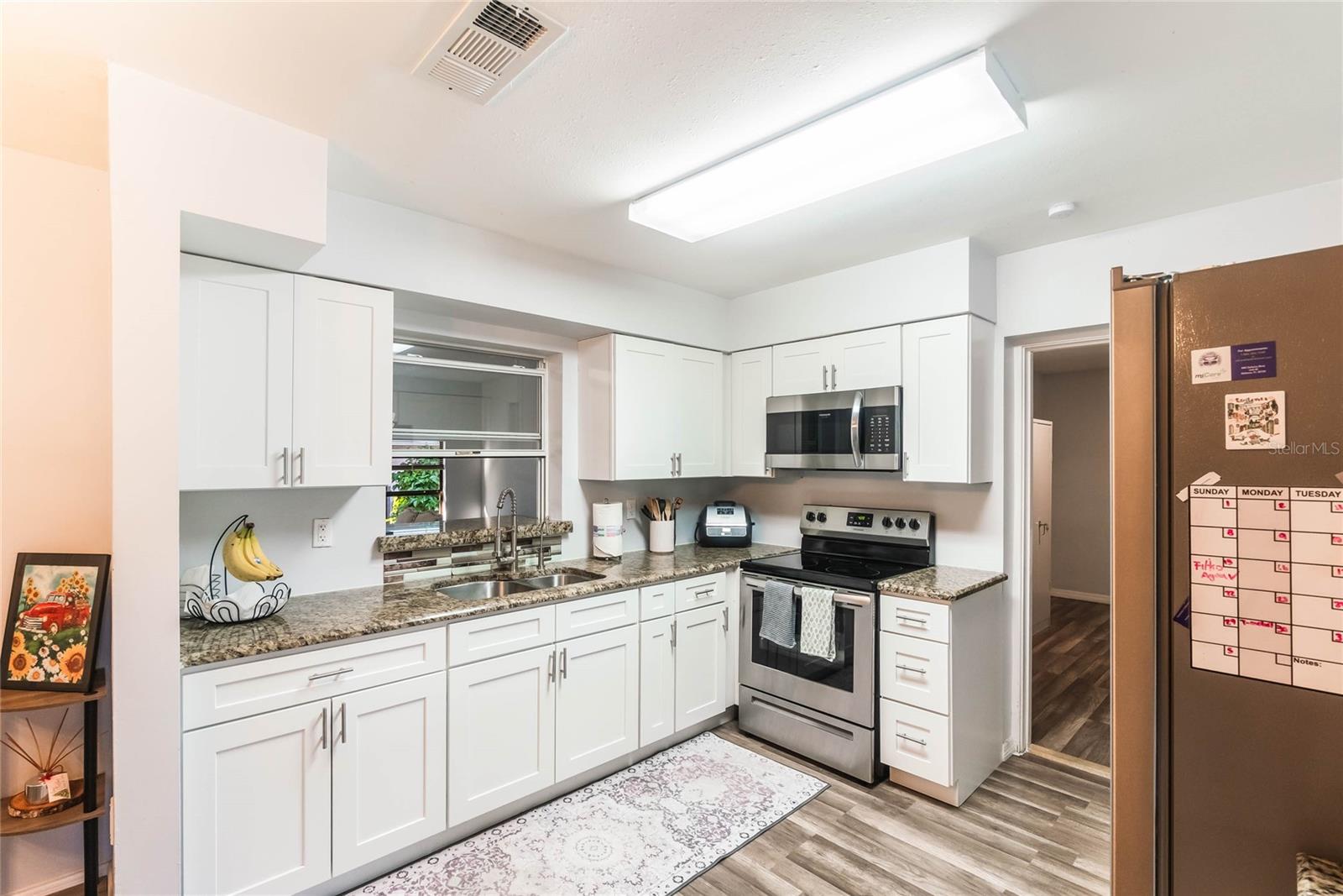 2070 KEYES LN, DELTONA, FL, 32738