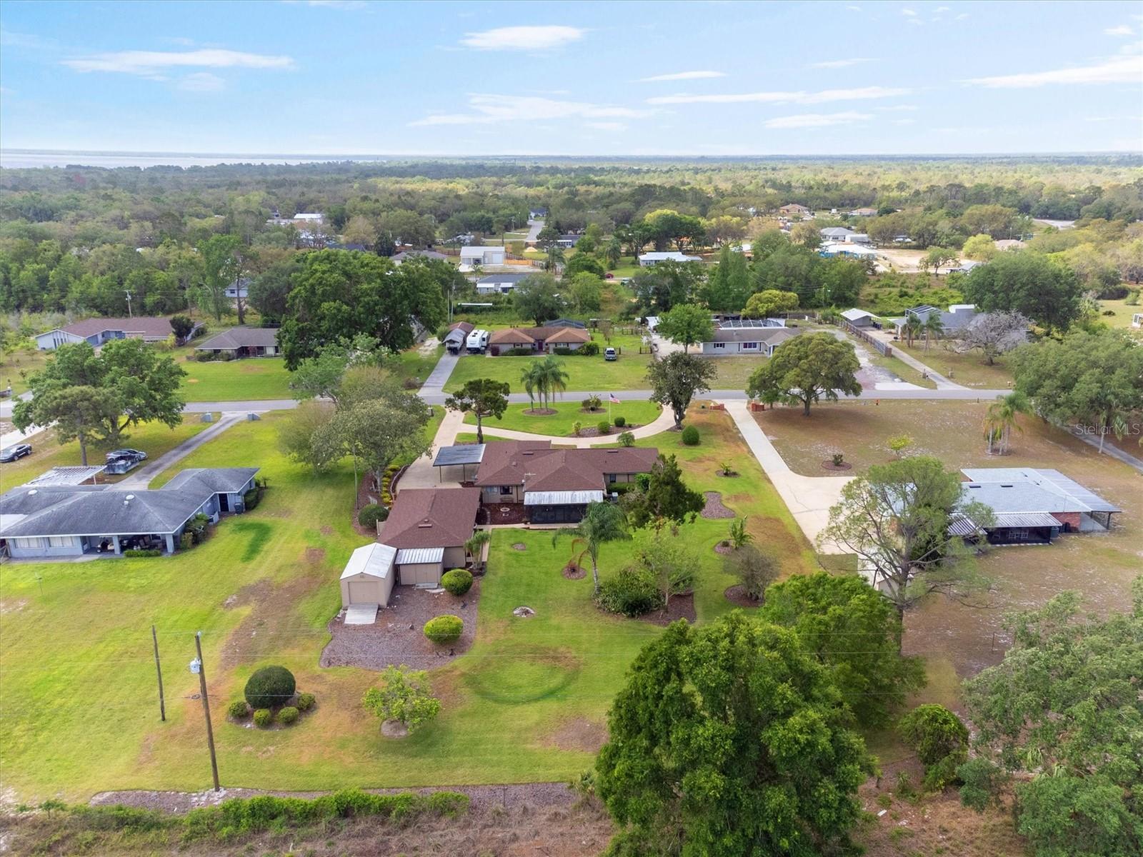 8947 OAKWOOD DR, LAKE WALES, FL, 33898