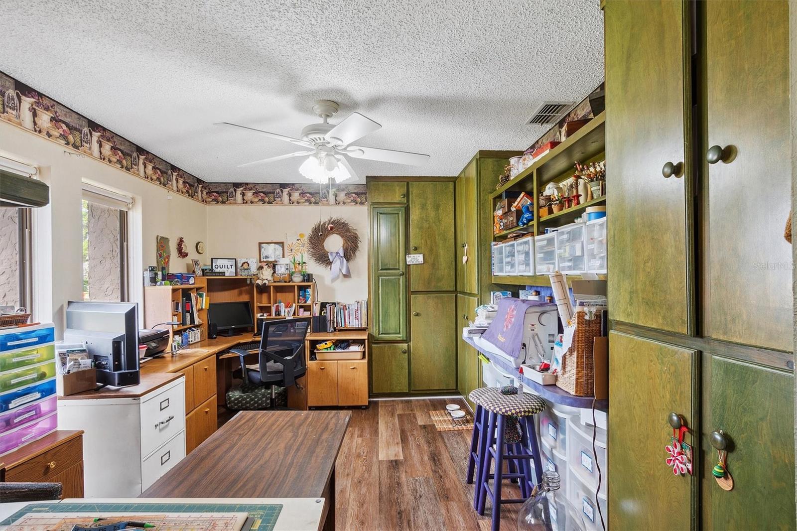 8947 OAKWOOD DR, LAKE WALES, FL, 33898