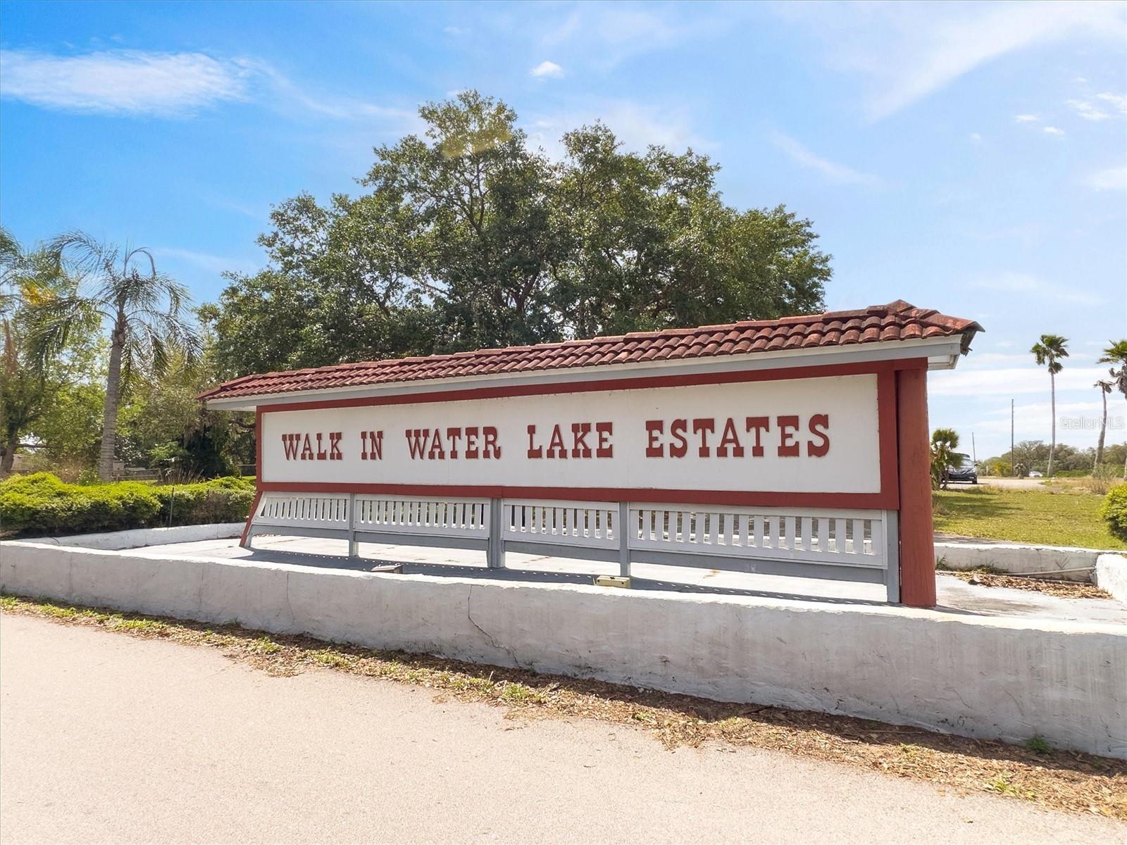 8947 OAKWOOD DR, LAKE WALES, FL, 33898