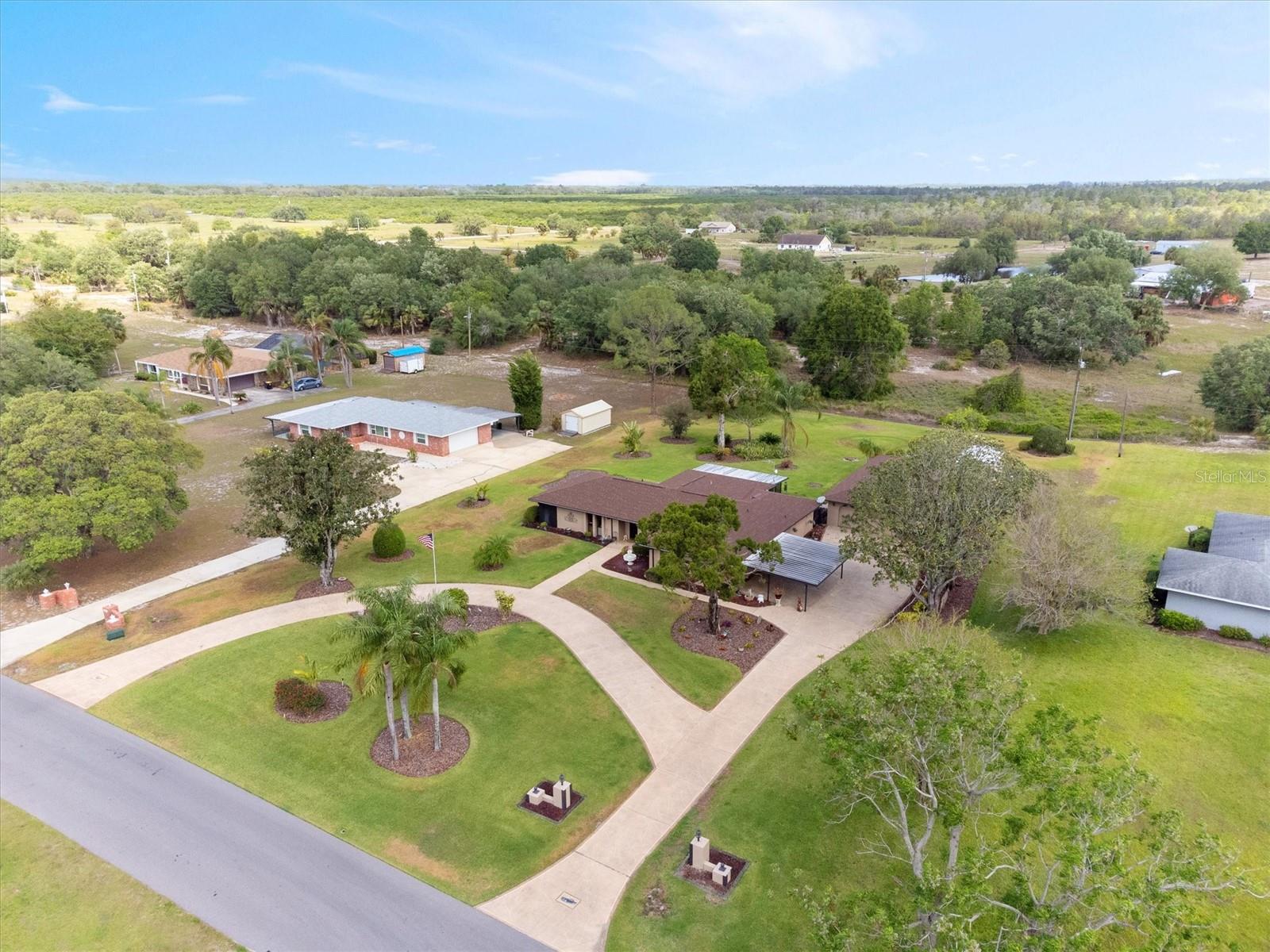 8947 OAKWOOD DR, LAKE WALES, FL, 33898