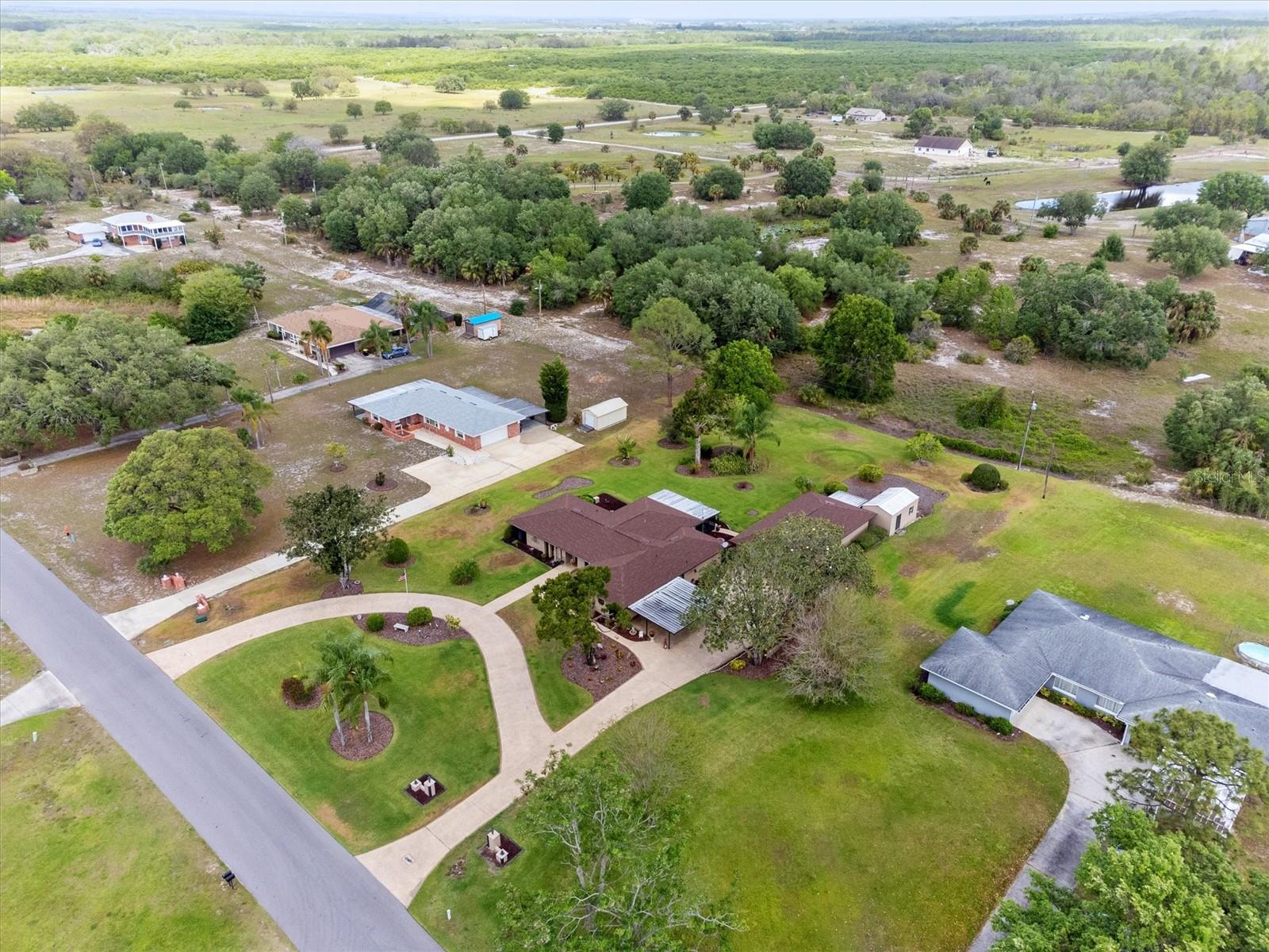 8947 OAKWOOD DR, LAKE WALES, FL, 33898