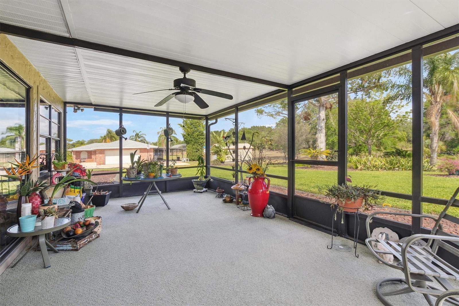 8947 OAKWOOD DR, LAKE WALES, FL, 33898