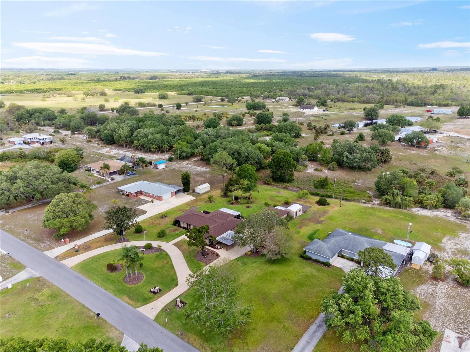 8947 OAKWOOD DR, LAKE WALES, FL, 33898