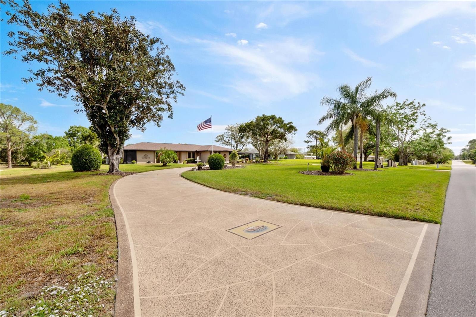 8947 OAKWOOD DR, LAKE WALES, FL, 33898
