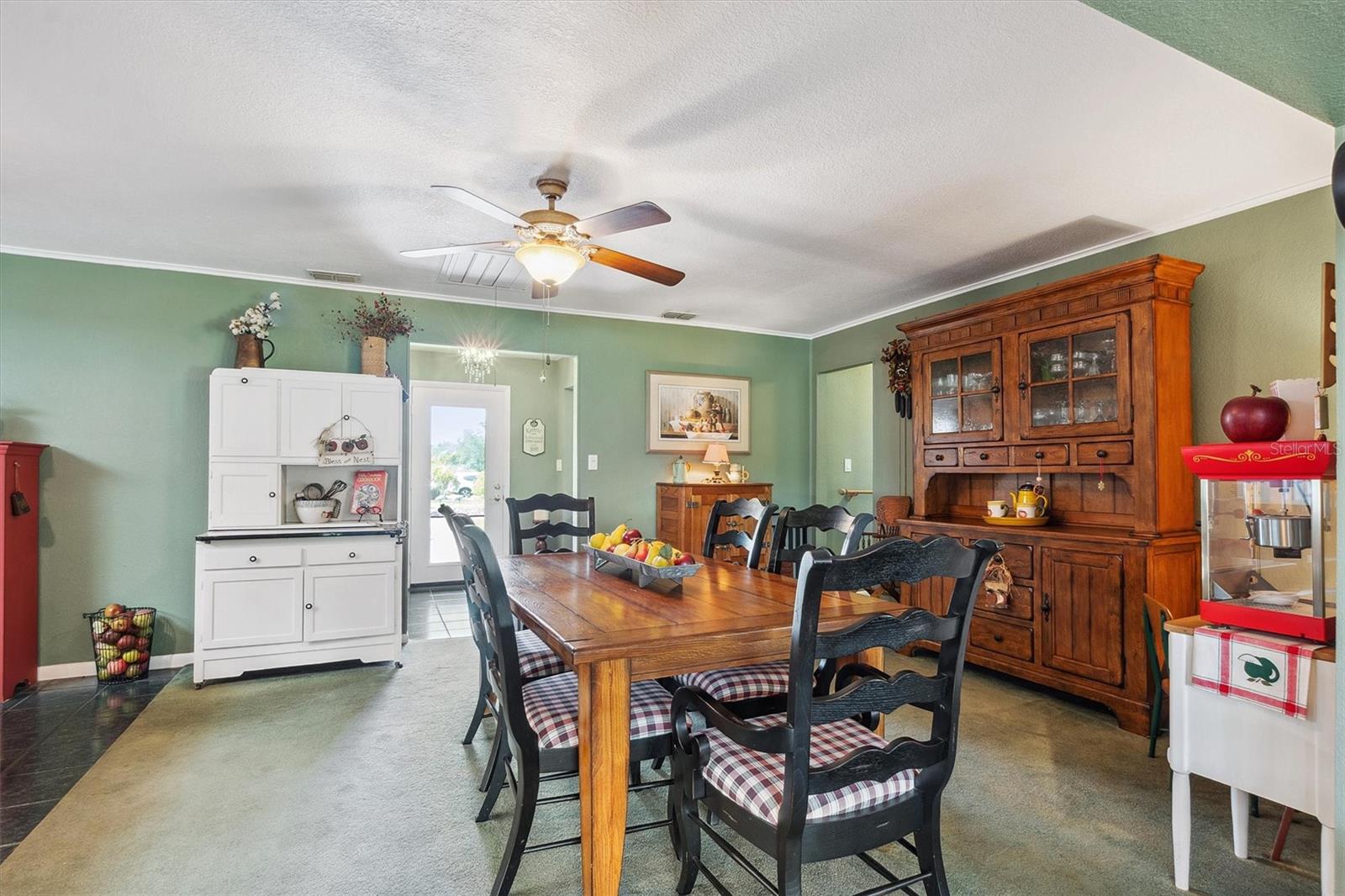8947 OAKWOOD DR, LAKE WALES, FL, 33898