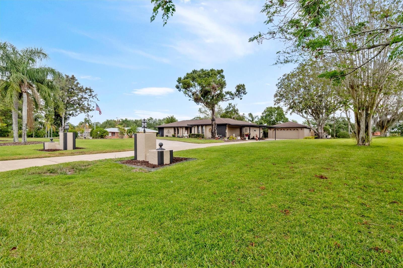 8947 OAKWOOD DR, LAKE WALES, FL, 33898