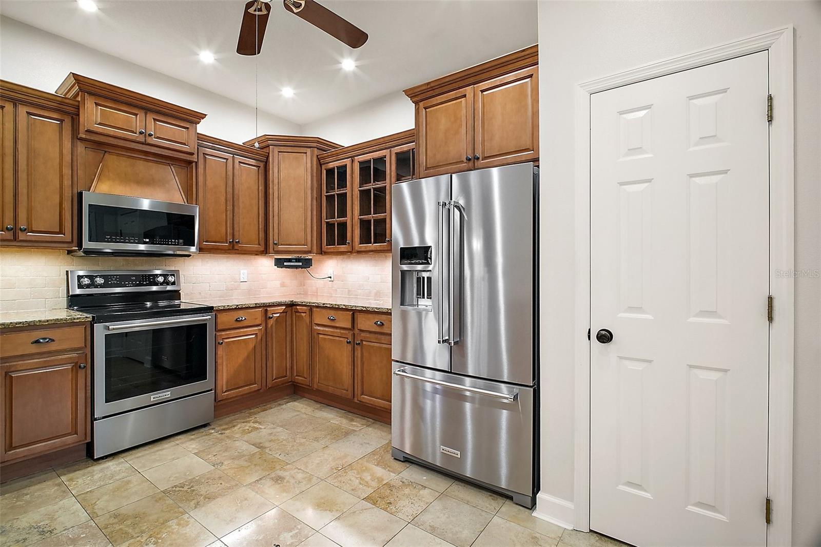 519 N CLARA AVE, DELAND, FL, 32720