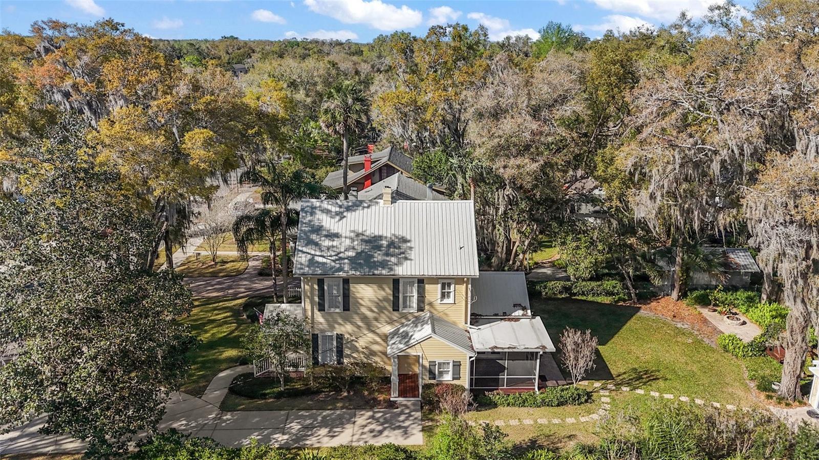 519 N CLARA AVE, DELAND, FL, 32720