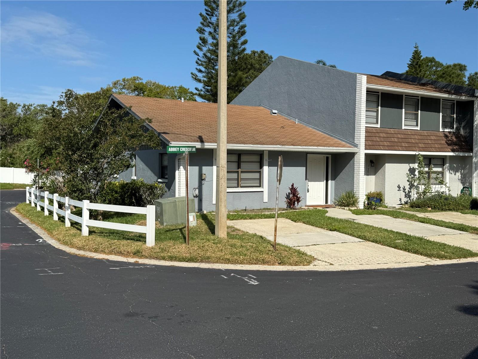 1200 ABBEY CRESCENT LN, CLEARWATER, FL, 33759