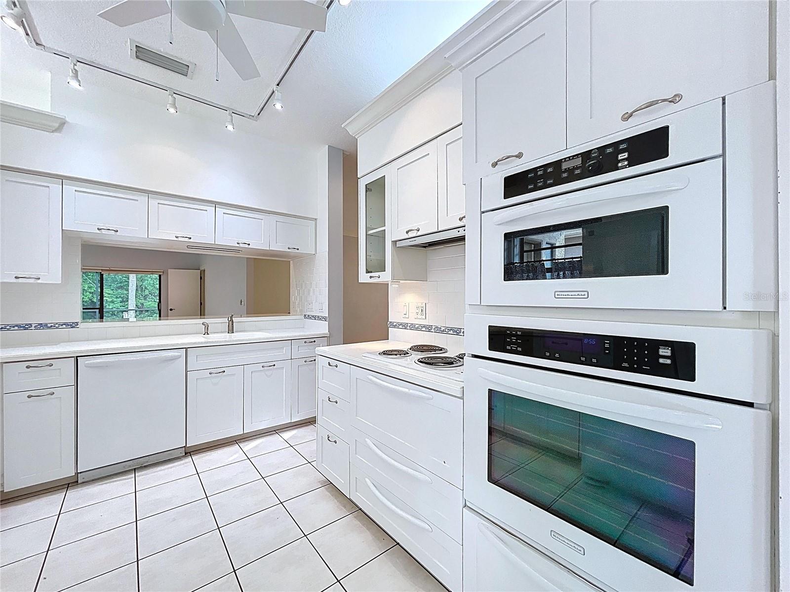 3708 DARSTON ST, PALM HARBOR, FL, 34685