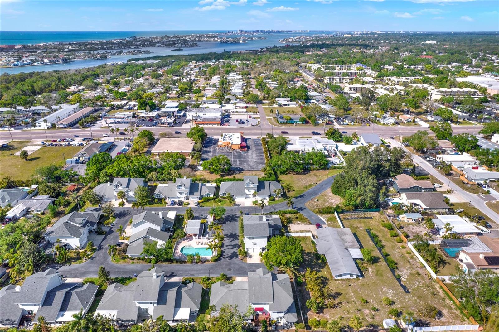 11722 CURRIE LN #I1, LARGO, FL, 33774