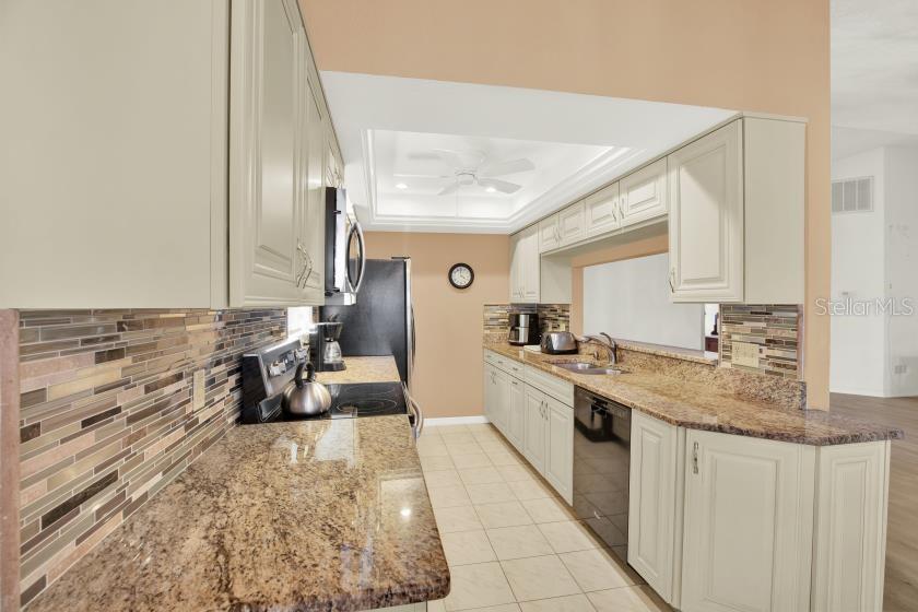 11722 CURRIE LN #I1, LARGO, FL, 33774