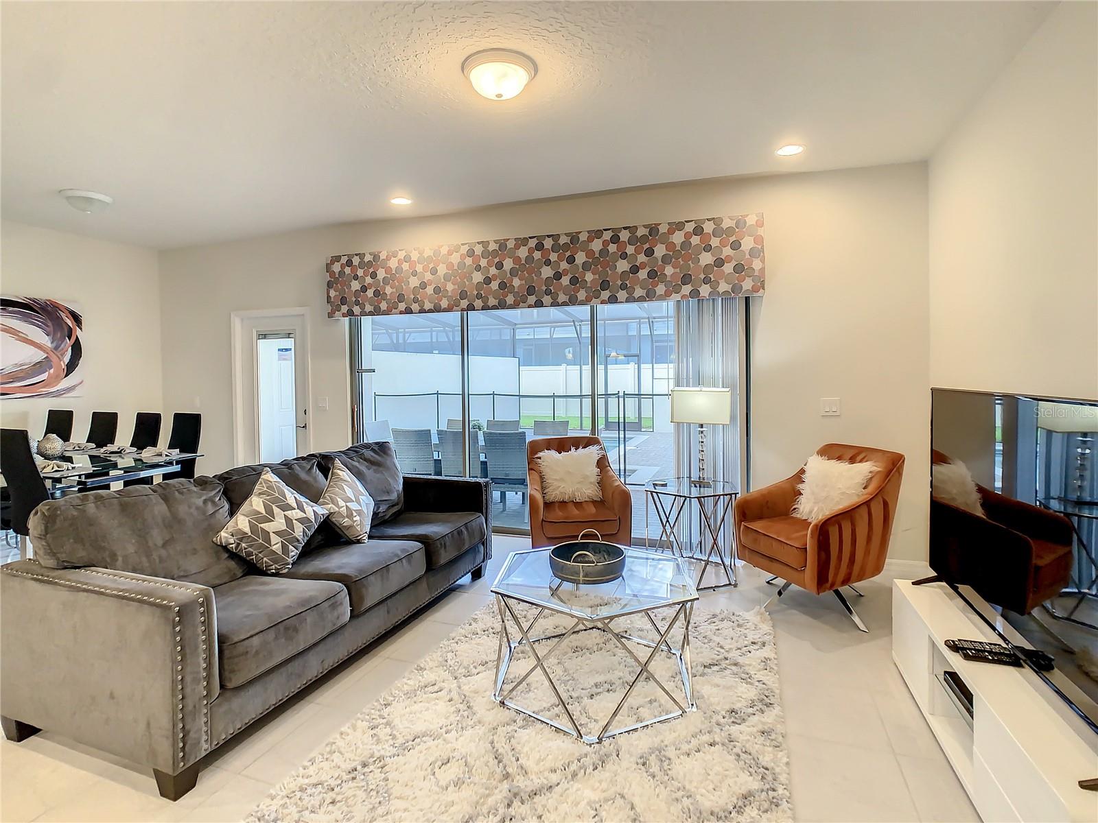 2412 TANGER DR, KISSIMMEE, FL, 34747