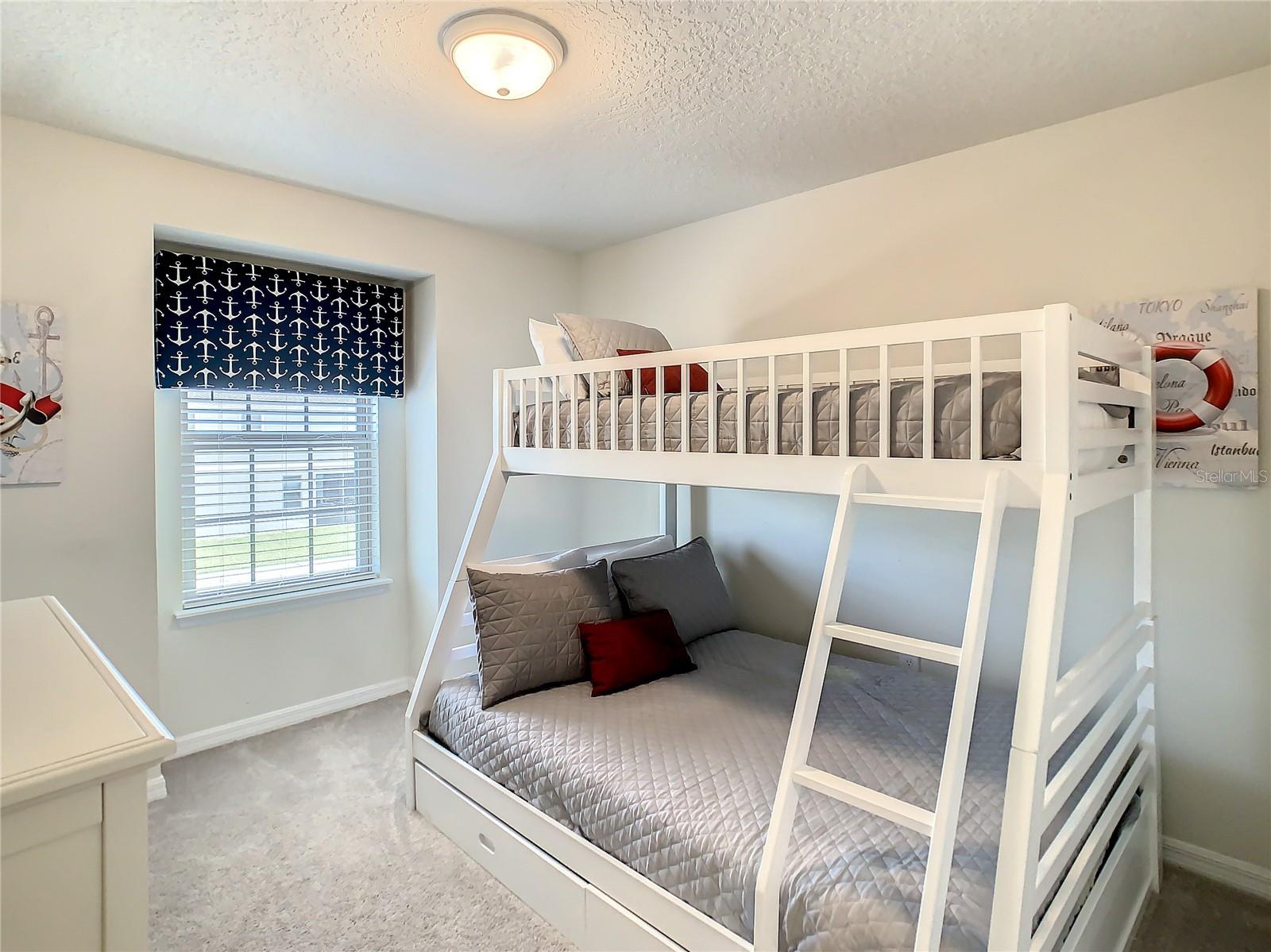 2412 TANGER DR, KISSIMMEE, FL, 34747