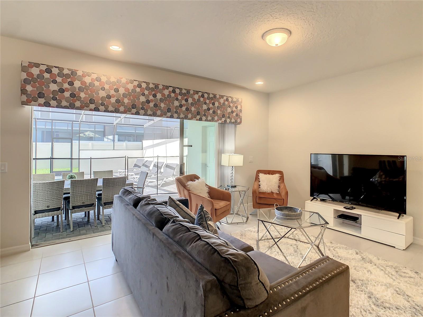 2412 TANGER DR, KISSIMMEE, FL, 34747