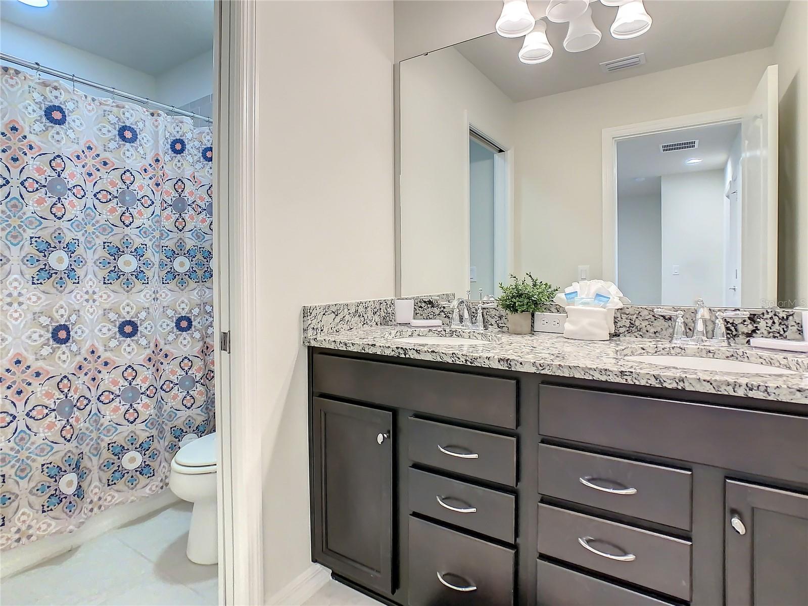 2412 TANGER DR, KISSIMMEE, FL, 34747