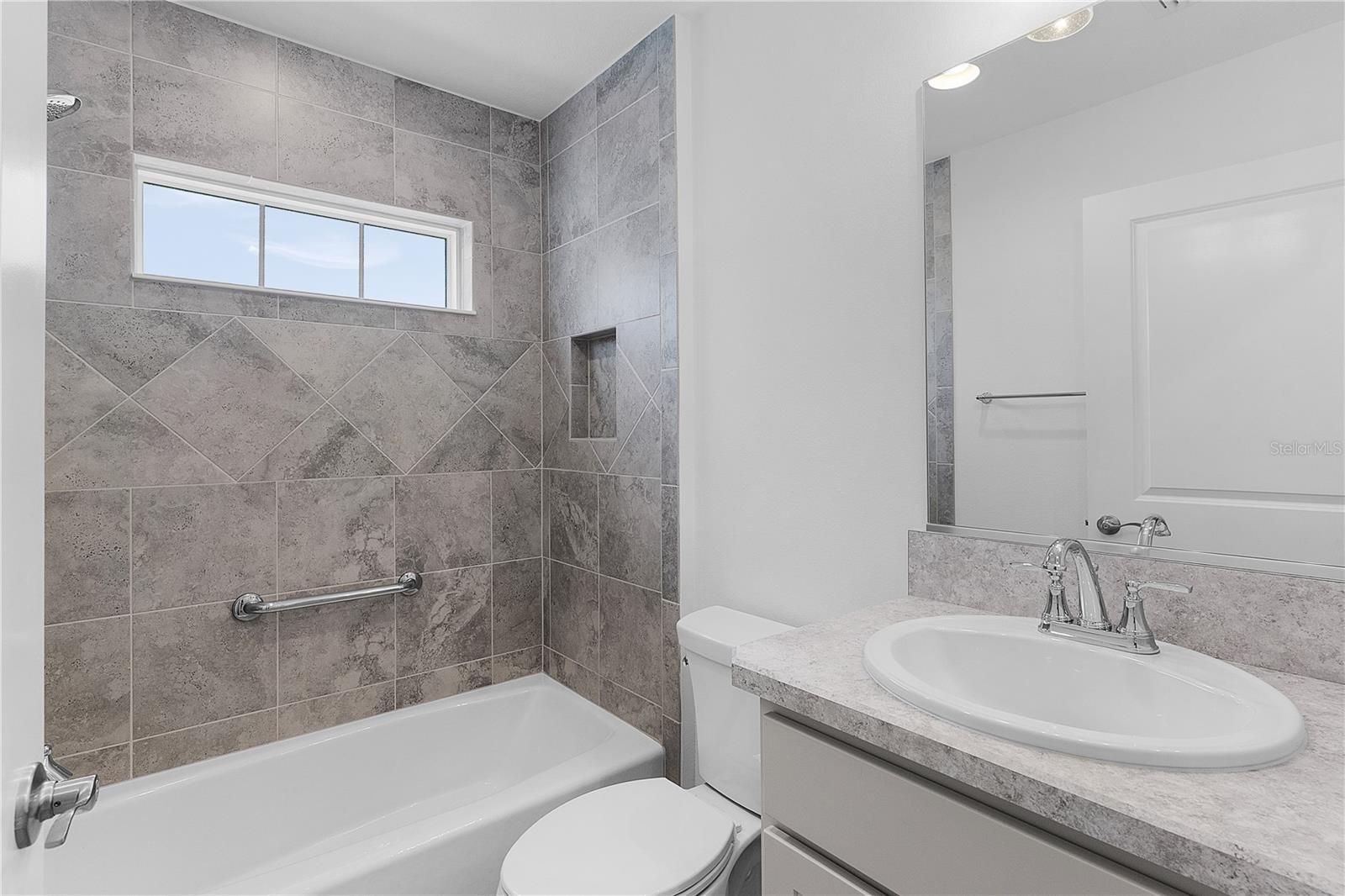 1589 ARMSTRONG AVE, THE VILLAGES, FL, 32163