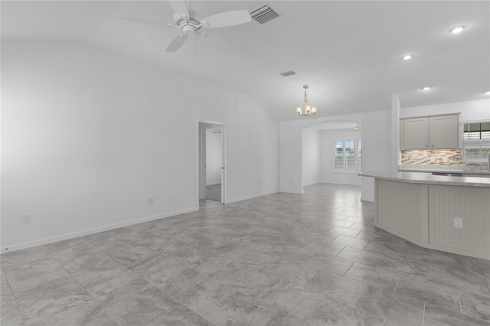 1589 ARMSTRONG AVE, THE VILLAGES, FL, 32163