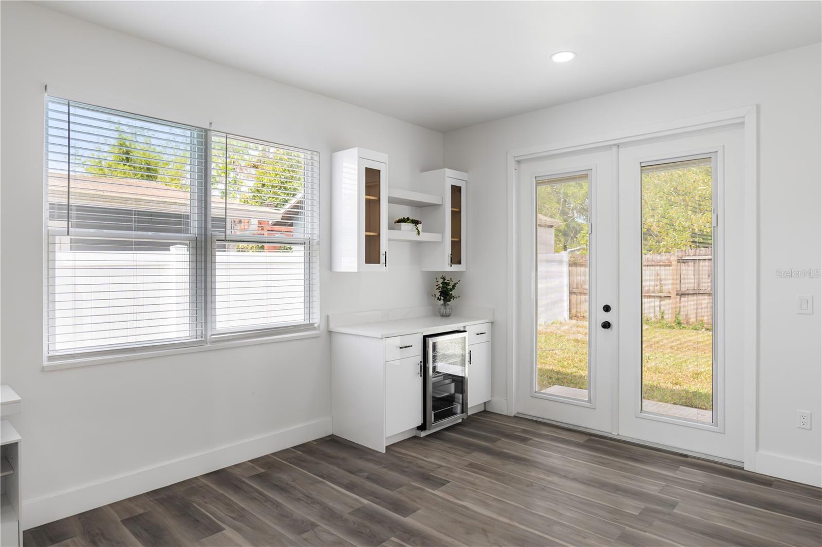 3422 E POWHATAN AVE, TAMPA, FL, 33610
