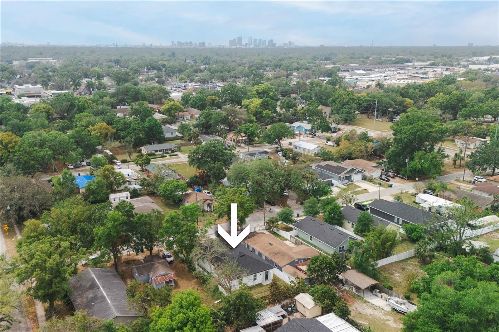 3422 E POWHATAN AVE, TAMPA, FL, 33610
