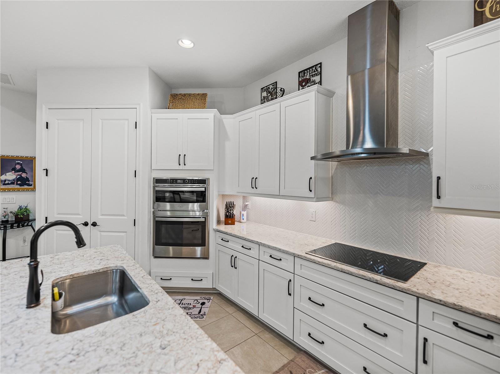 14198 THOROUGHBRED DR, DADE CITY, FL, 33525