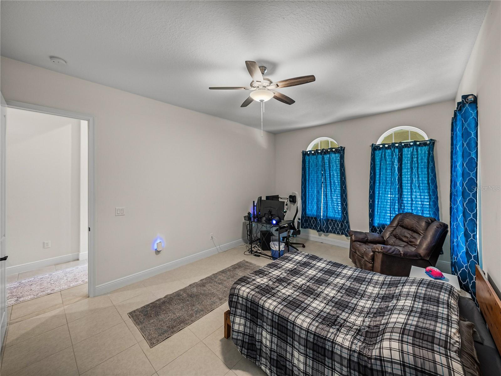 14198 THOROUGHBRED DR, DADE CITY, FL, 33525