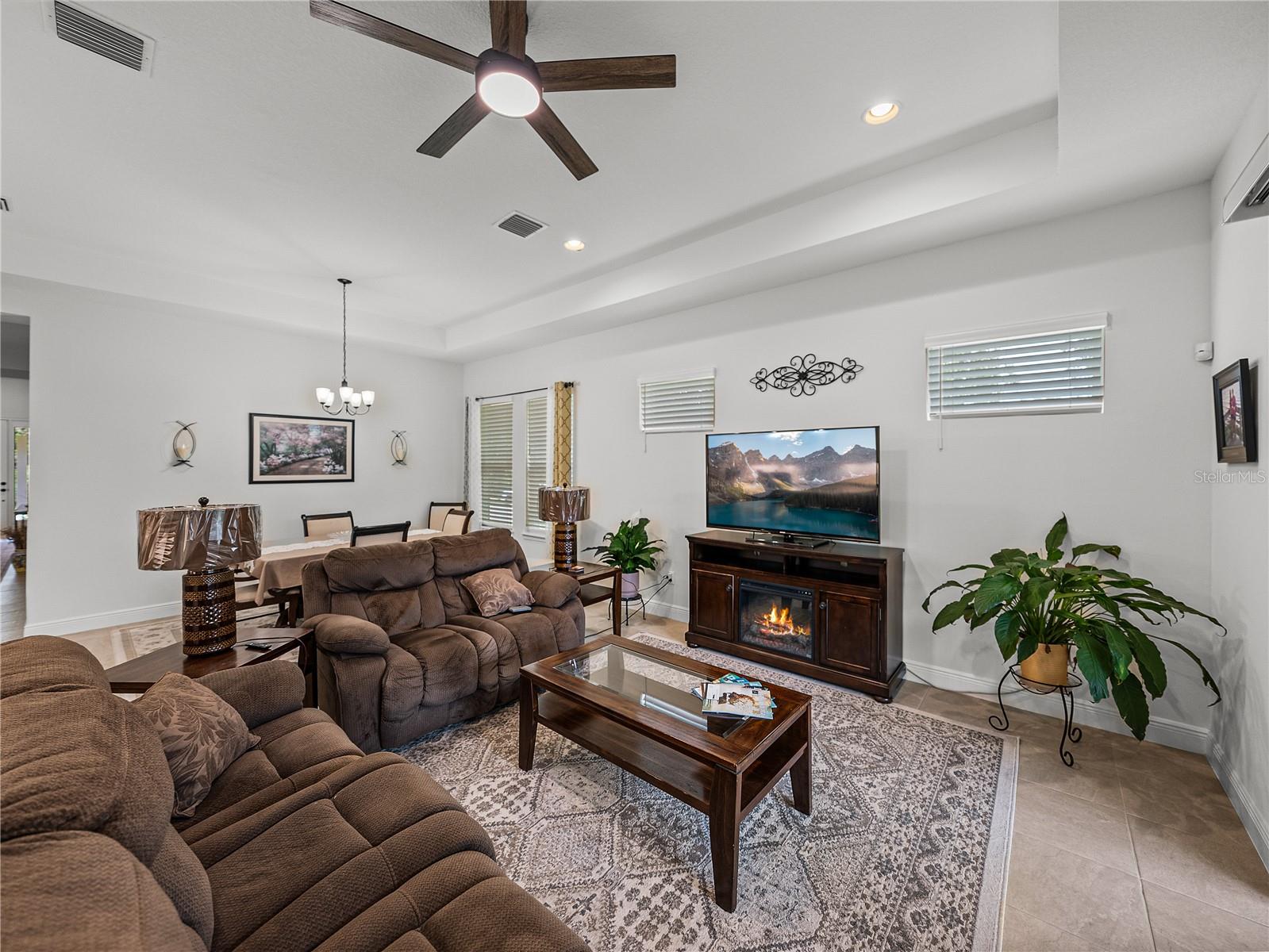 14198 THOROUGHBRED DR, DADE CITY, FL, 33525