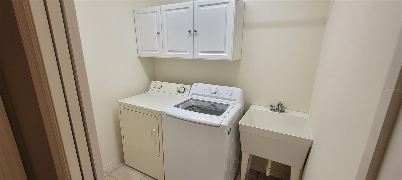 409 MCLEOD LN, THE VILLAGES, FL, 32162