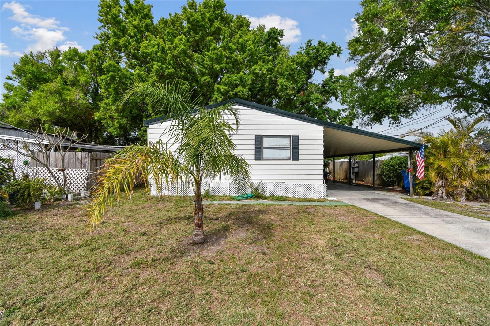 5832 SUSSEX DR, TAMPA, FL, 33615