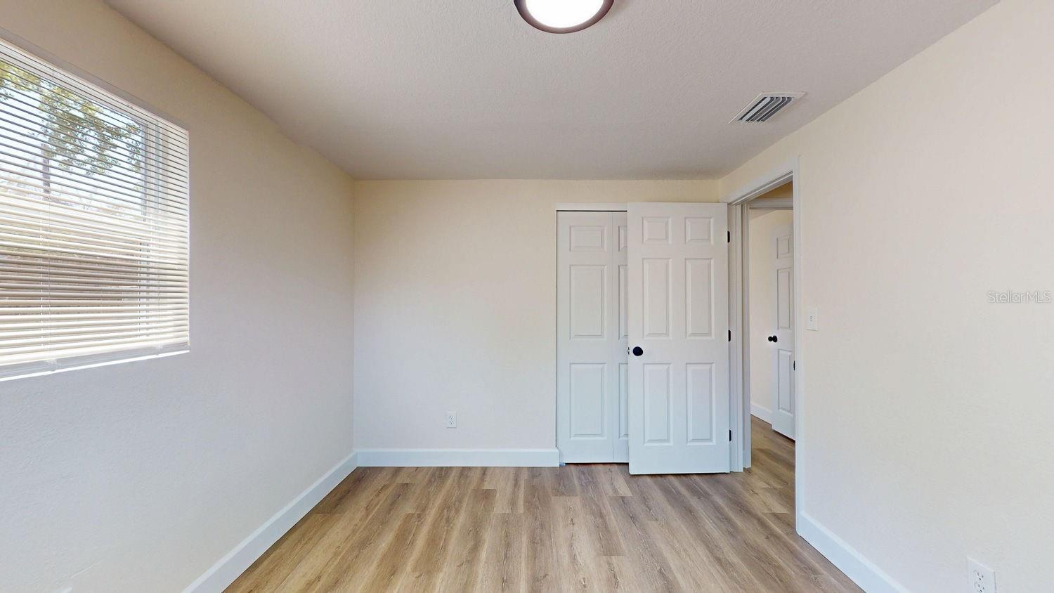 8503 N TEMPLE AVE, TAMPA, FL, 33617