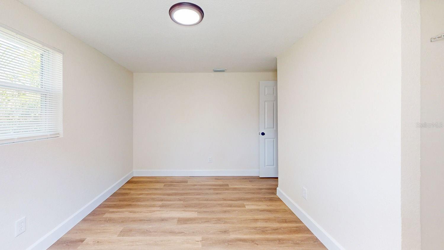8503 N TEMPLE AVE, TAMPA, FL, 33617