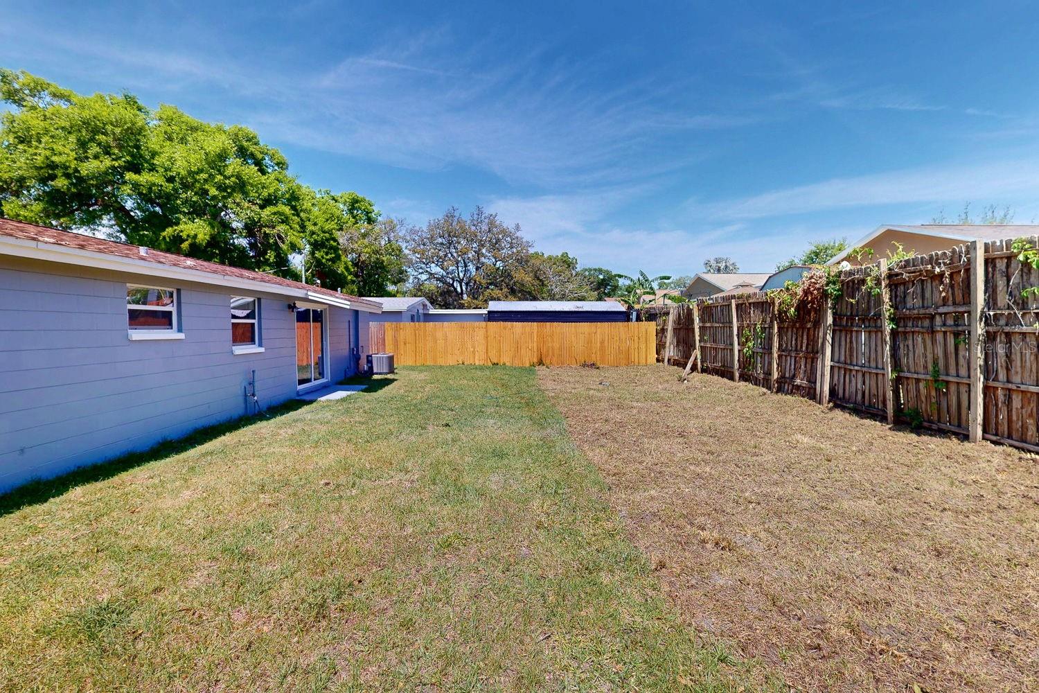 8503 N TEMPLE AVE, TAMPA, FL, 33617