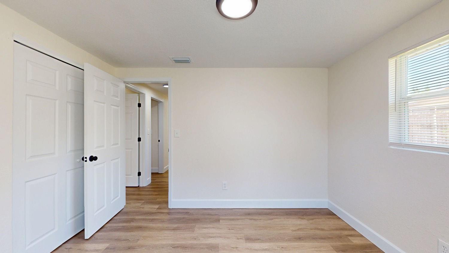 8503 N TEMPLE AVE, TAMPA, FL, 33617