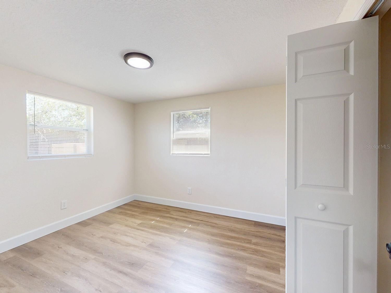 8503 N TEMPLE AVE, TAMPA, FL, 33617
