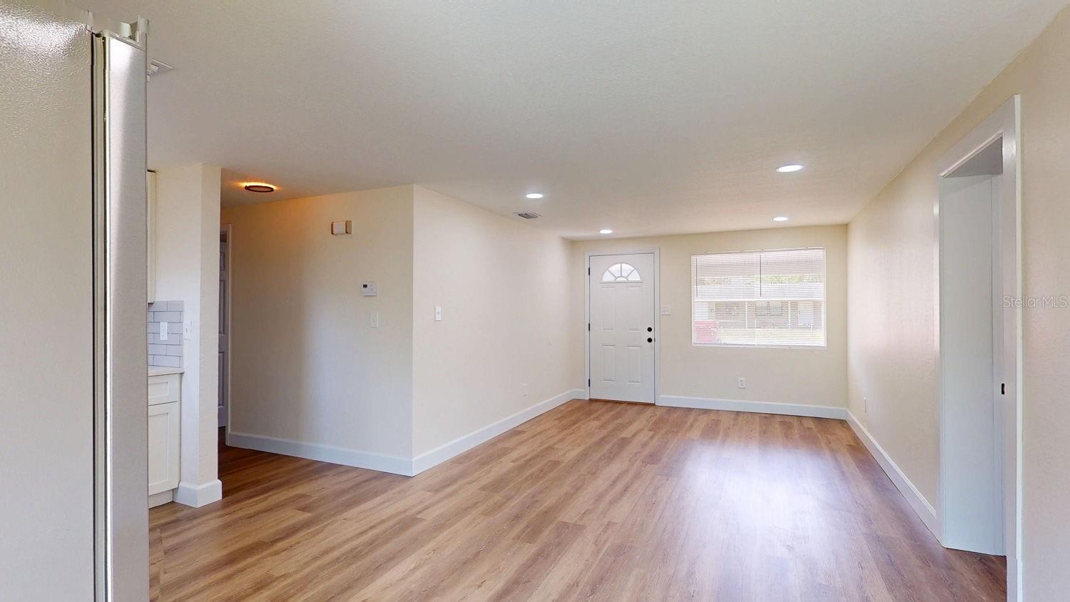8503 N TEMPLE AVE, TAMPA, FL, 33617