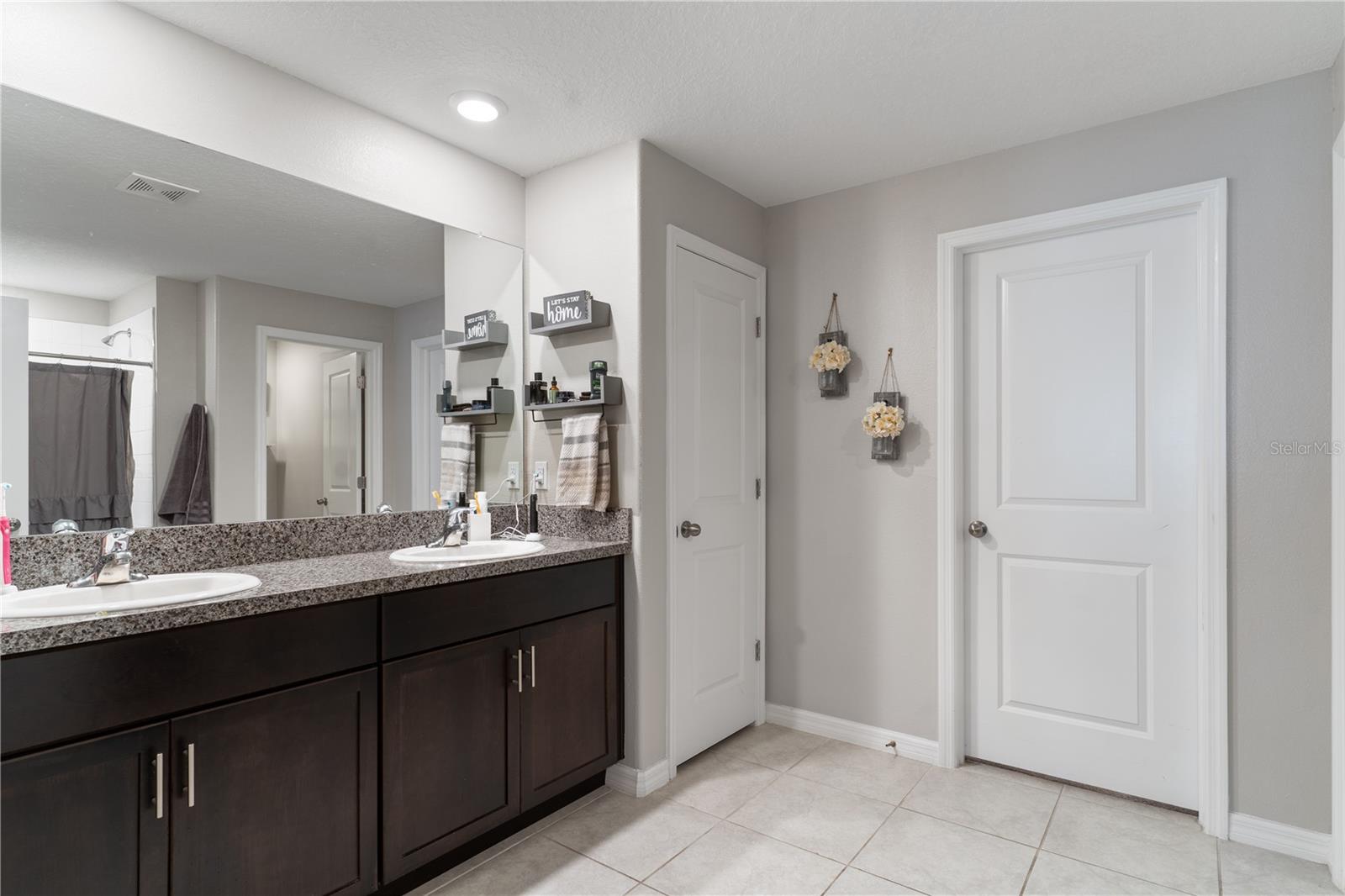 1957 FAN ALOE WAY, RUSKIN, FL, 33570