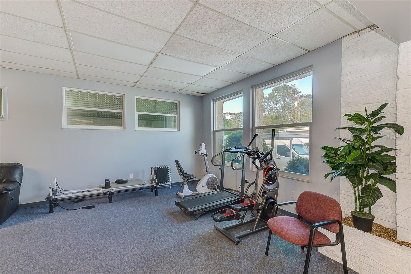250 ROSERY RD NW #228, LARGO, FL, 33770